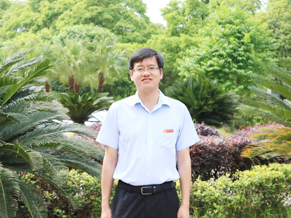 教务处主任：张朝辉
