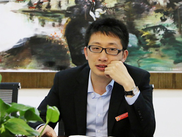 办公室主任：王先成